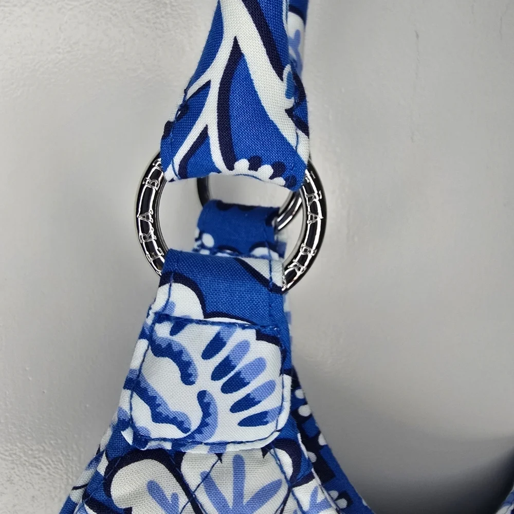 Vera Bradley NWOT Retired Pattern Blue Lagoon Blue and White Floral Hobo Bag